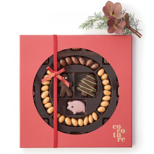 Cocoture juleæske med marcipan, chokolade og dragéer_rød