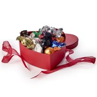 Hjerteæsker med 18 stk/ 230g. chokoladekugler 
