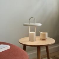 Stelton - Pier LED Lampe / H 33.5 cm_sand