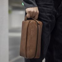 Markberg Dominic Toilettaske - cognac miljø