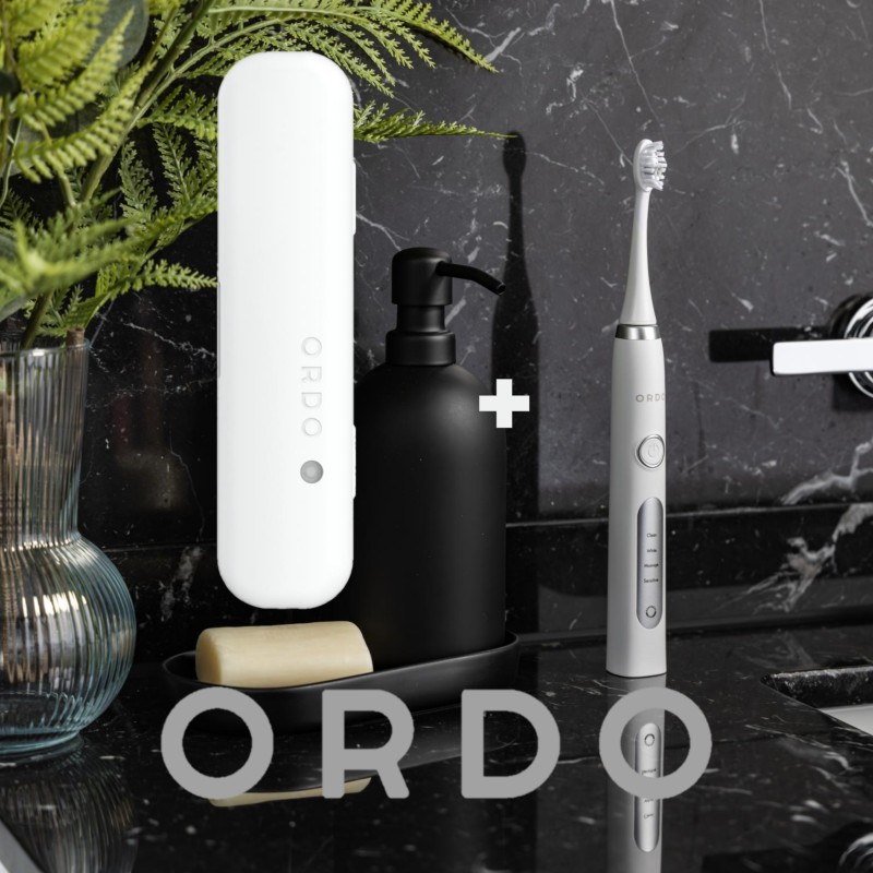 Ordo Sonic+ Toothbrush & Charging Travel Case_Snow